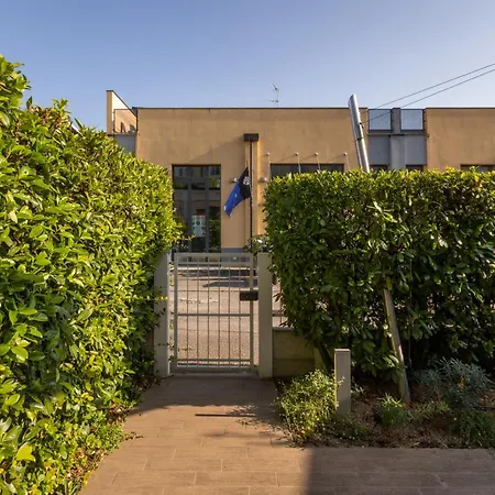 Апартаменты Beautiful Two Bedrooms Navigli - Mirable Pm