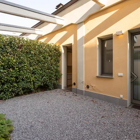 Beautiful Two Bedrooms Navigli - Mirable Pm Милан